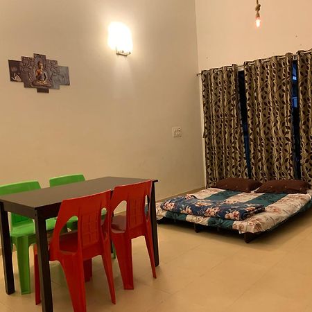 Chalet Ahaz, The Place Of Privacy With Outside Sitting Karjat Buitenkant foto