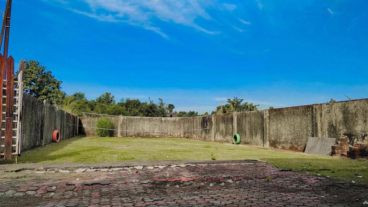 Chalet Ahaz, The Place Of Privacy With Outside Sitting Karjat Buitenkant foto