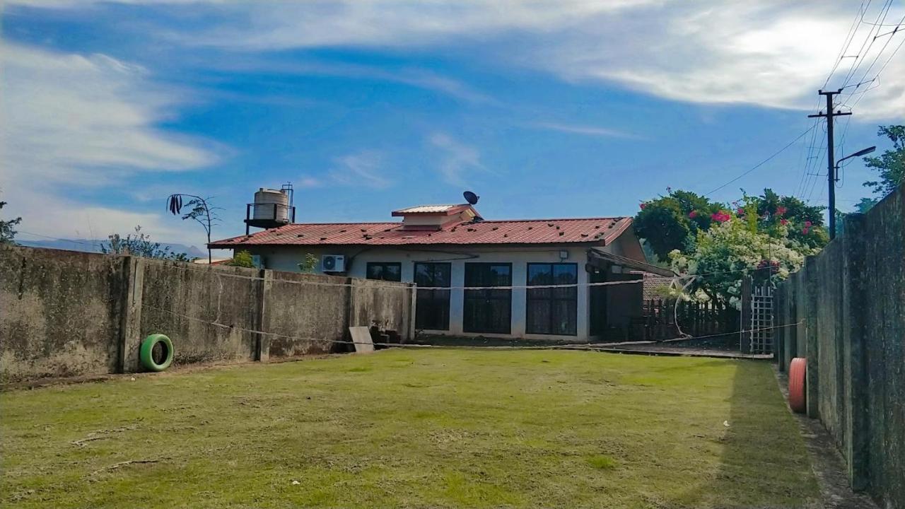 Chalet Ahaz, The Place Of Privacy With Outside Sitting Karjat Buitenkant foto